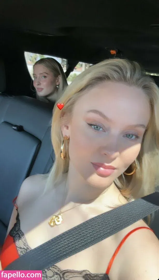 Zara Larsson Onlyfans Photo Gallery 