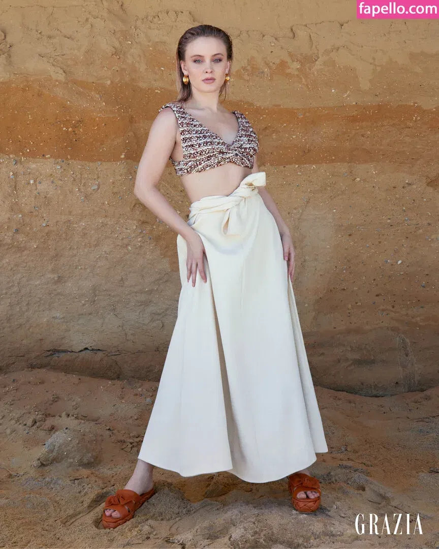 Zara Larsson Onlyfans Photo Gallery 