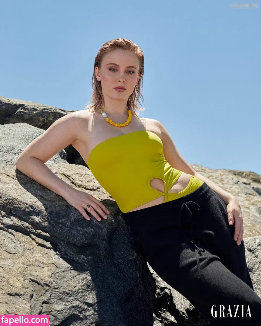 Zara Larsson Onlyfans Photo Gallery 