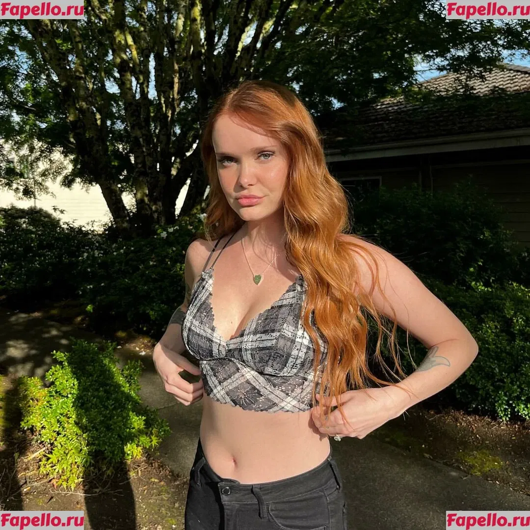 chloefoxxe Onlyfans Photo Gallery 