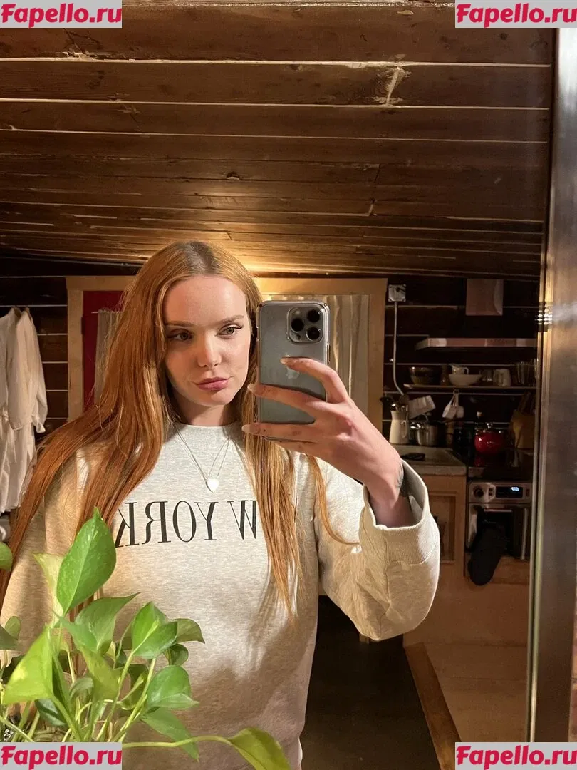 chloefoxxe Onlyfans Photo Gallery 