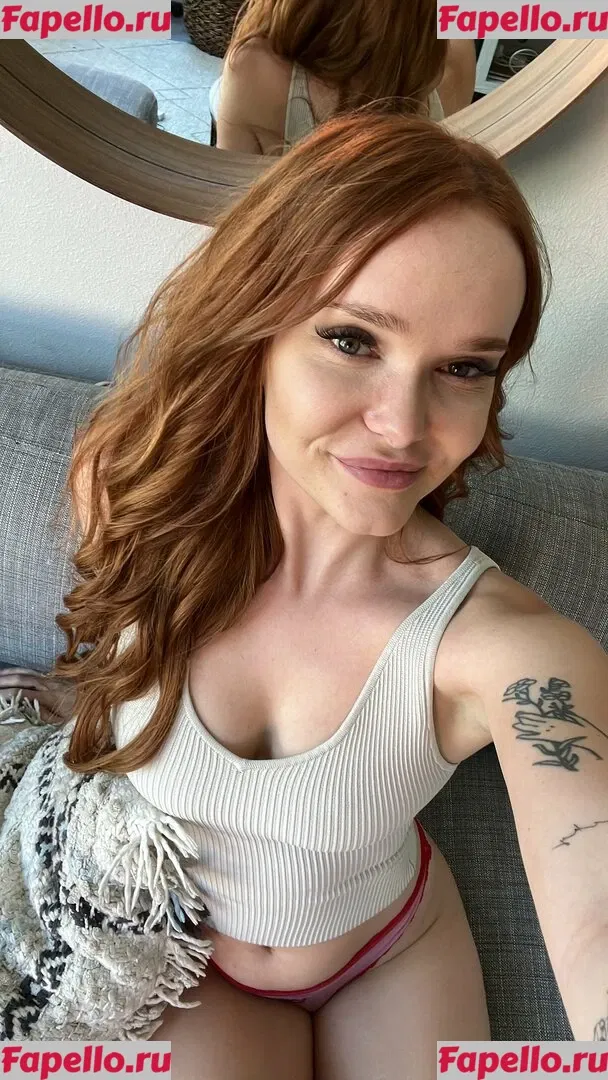 chloefoxxe Onlyfans Photo Gallery 