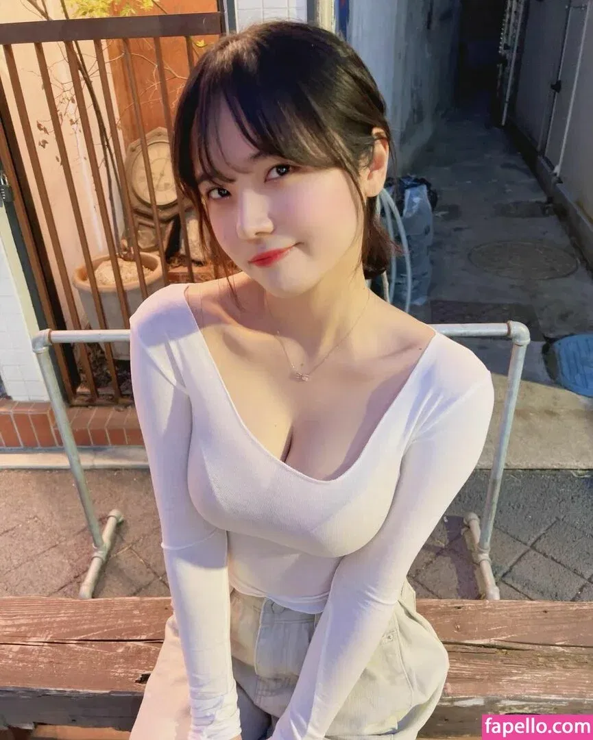 loveju_yu Onlyfans Photo Gallery 