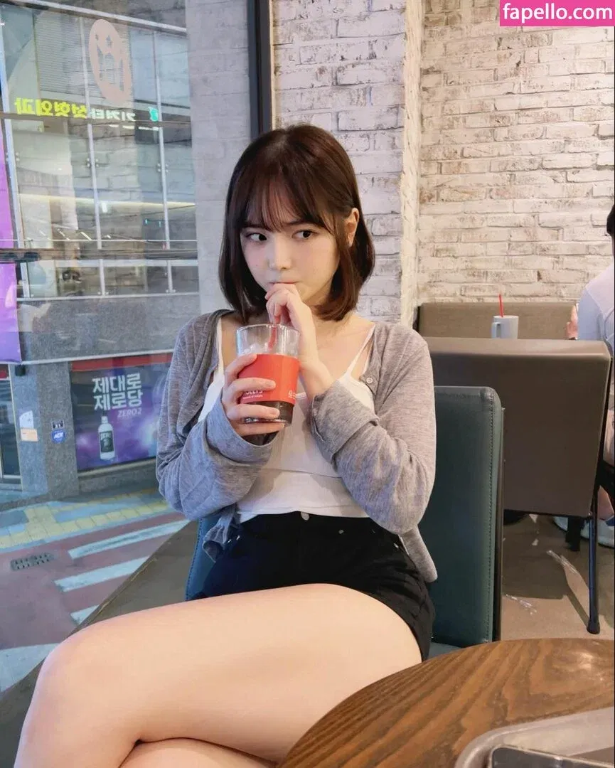 loveju_yu Onlyfans Photo Gallery 