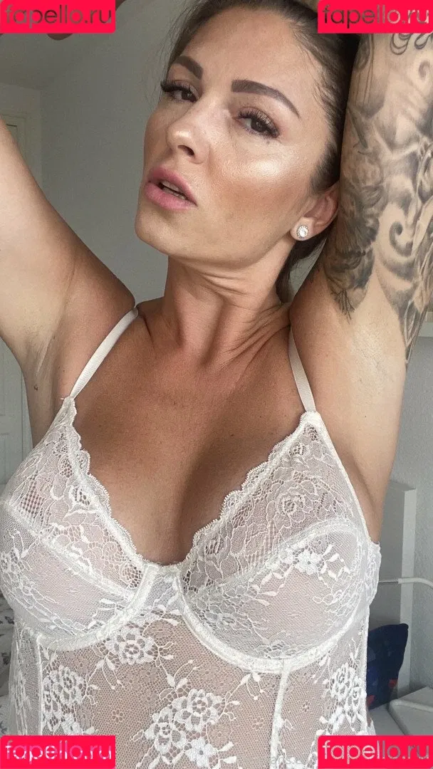Sarah Step Mommy Onlyfans Photo Gallery 