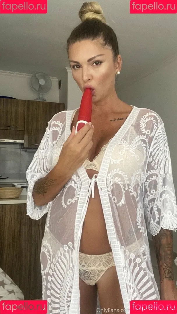 Sarah Step Mommy Onlyfans Photo Gallery 