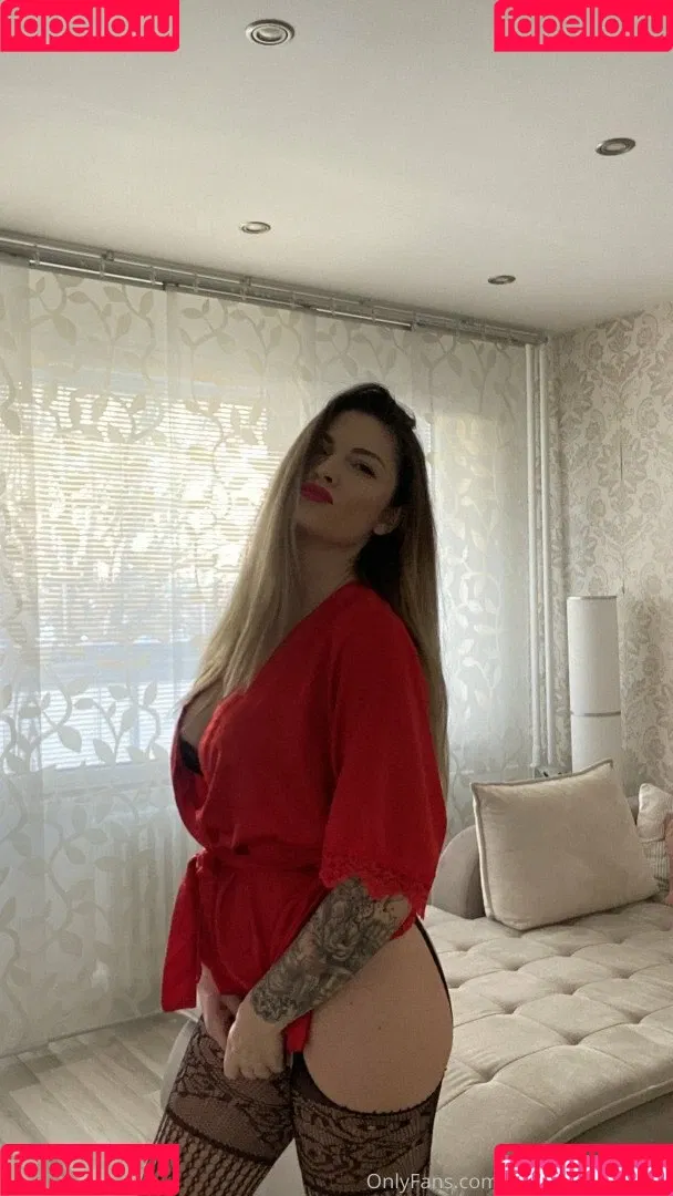 Sarah Step Mommy Onlyfans Photo Gallery 