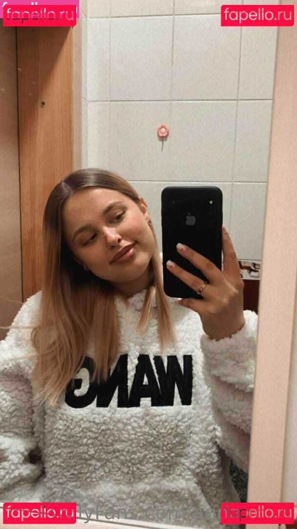 Anna-mira Nude Onlyfans Photo 25