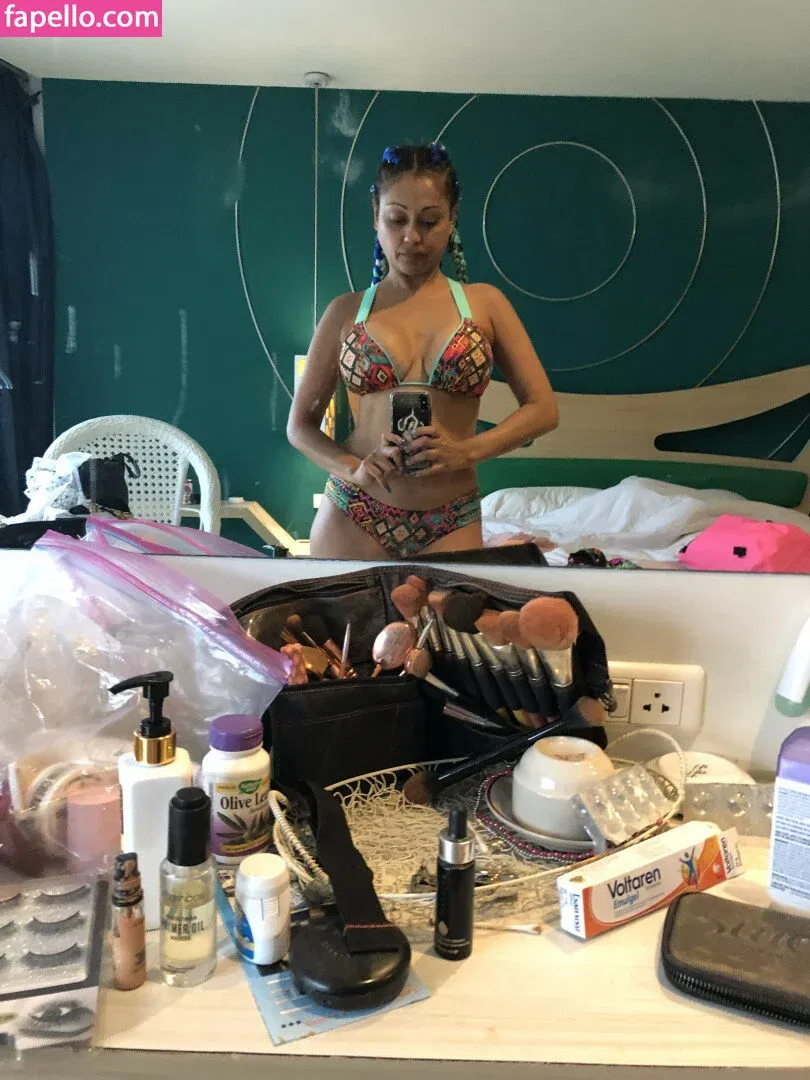 Priya Anjali Rai Onlyfans Photo Gallery 