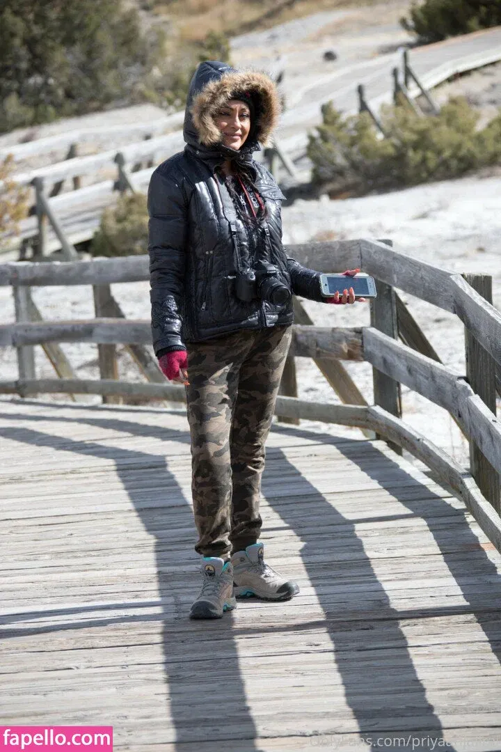 Priya Anjali Rai Onlyfans Photo Gallery 