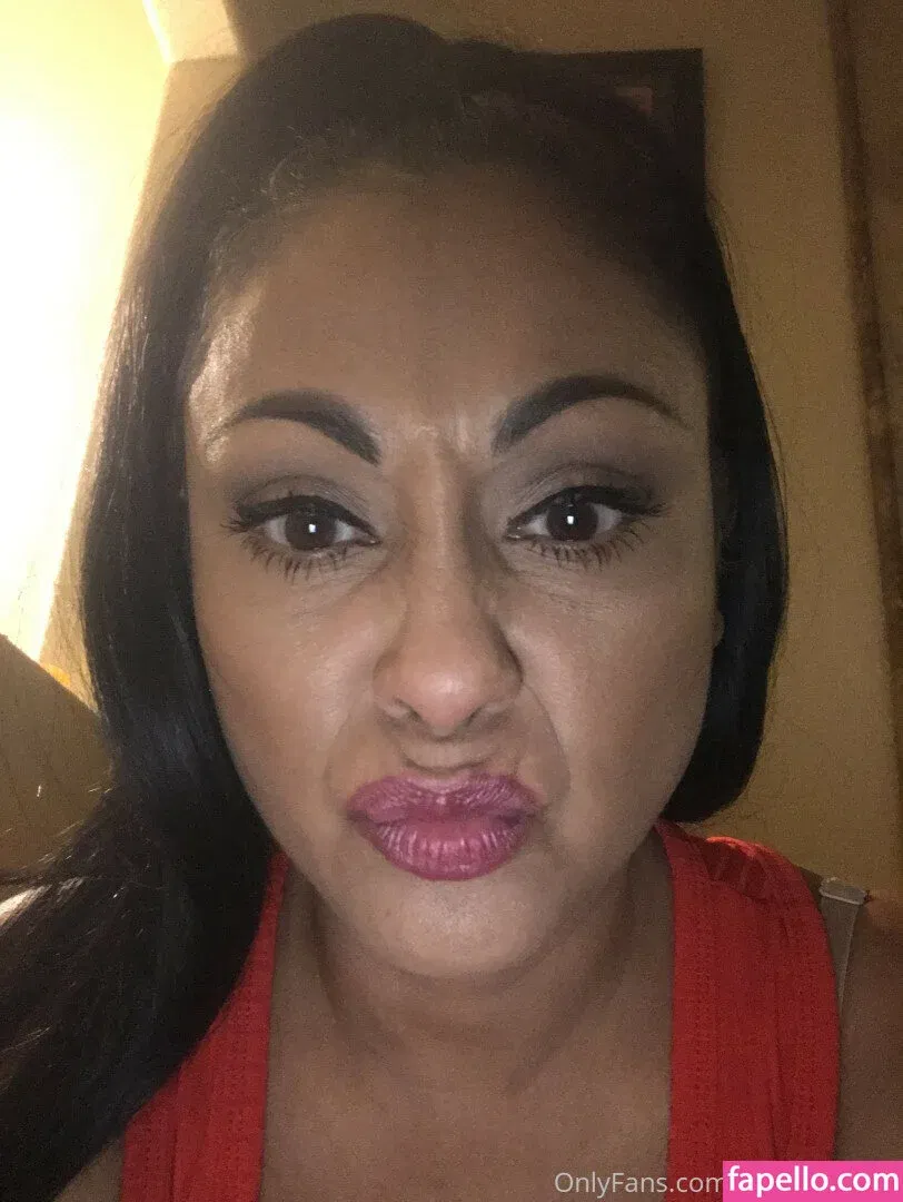 Priya Anjali Rai Onlyfans Photo Gallery 