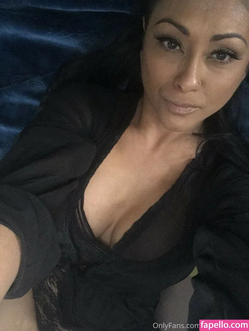 Priya Anjali Rai Onlyfans Photo Gallery 