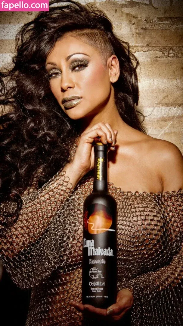 Priya Anjali Rai Onlyfans Photo Gallery 