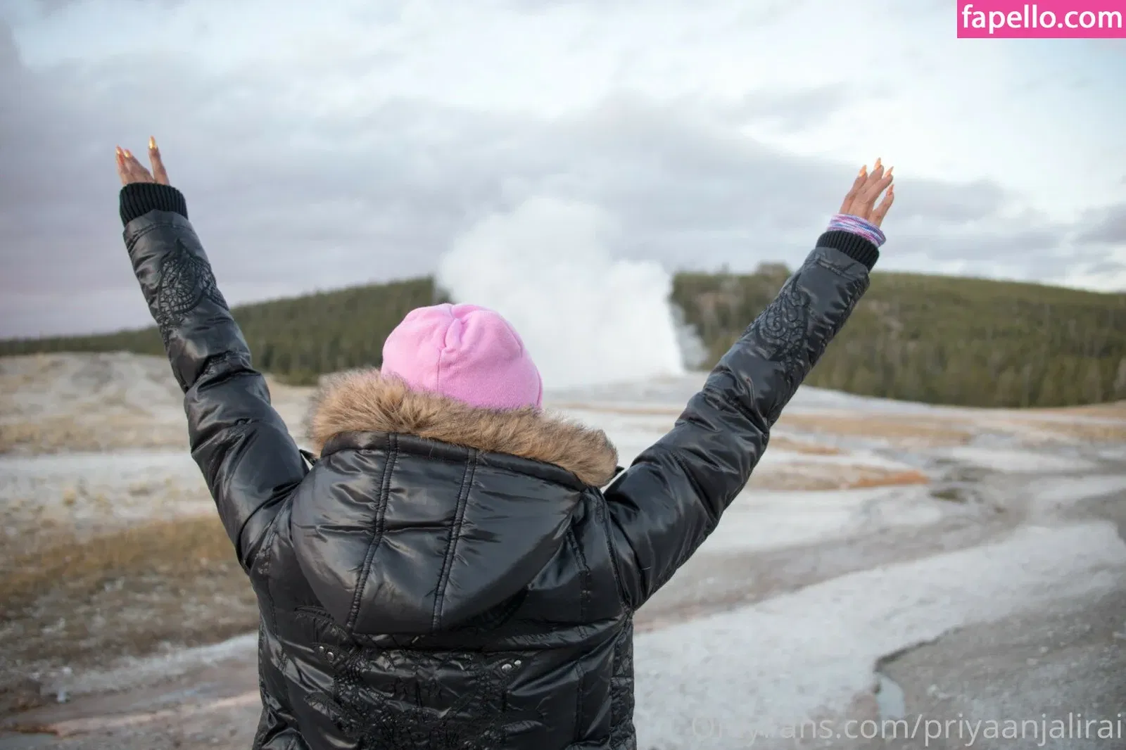 Priya Anjali Rai Onlyfans Photo Gallery 