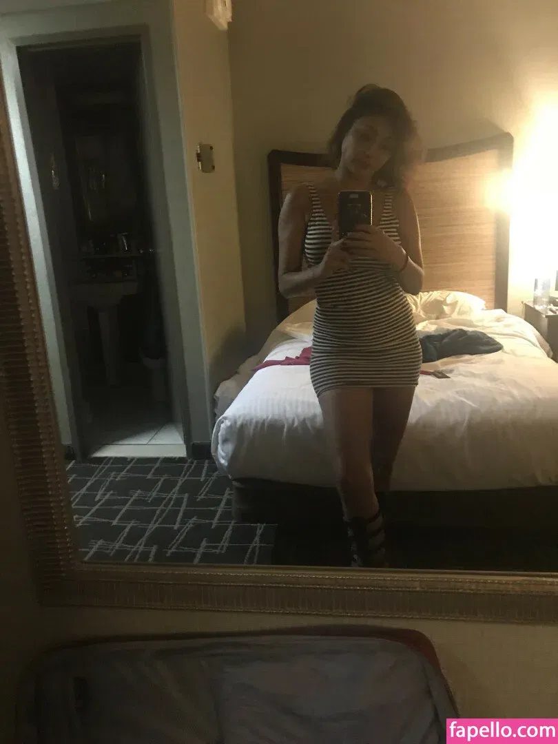 Priya Anjali Rai Onlyfans Photo Gallery 