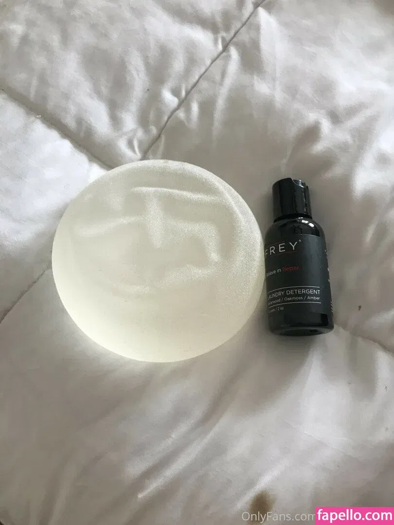 Priya Anjali Rai Onlyfans Photo Gallery 