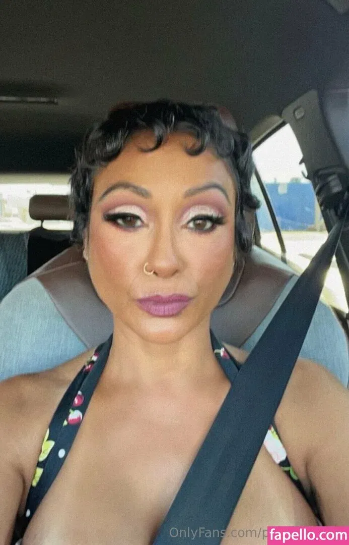 Priya Anjali Rai Onlyfans Photo Gallery 