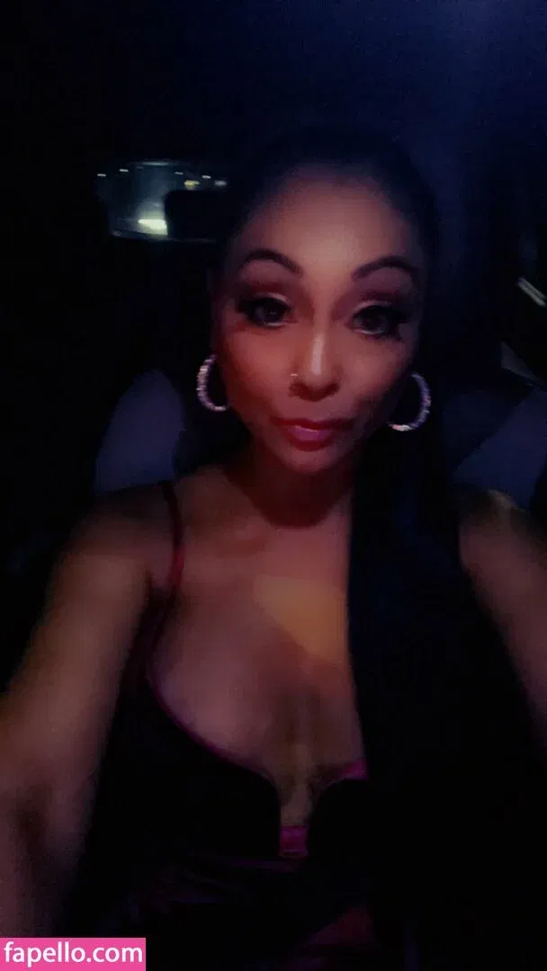 Priya Anjali Rai Onlyfans Photo Gallery 