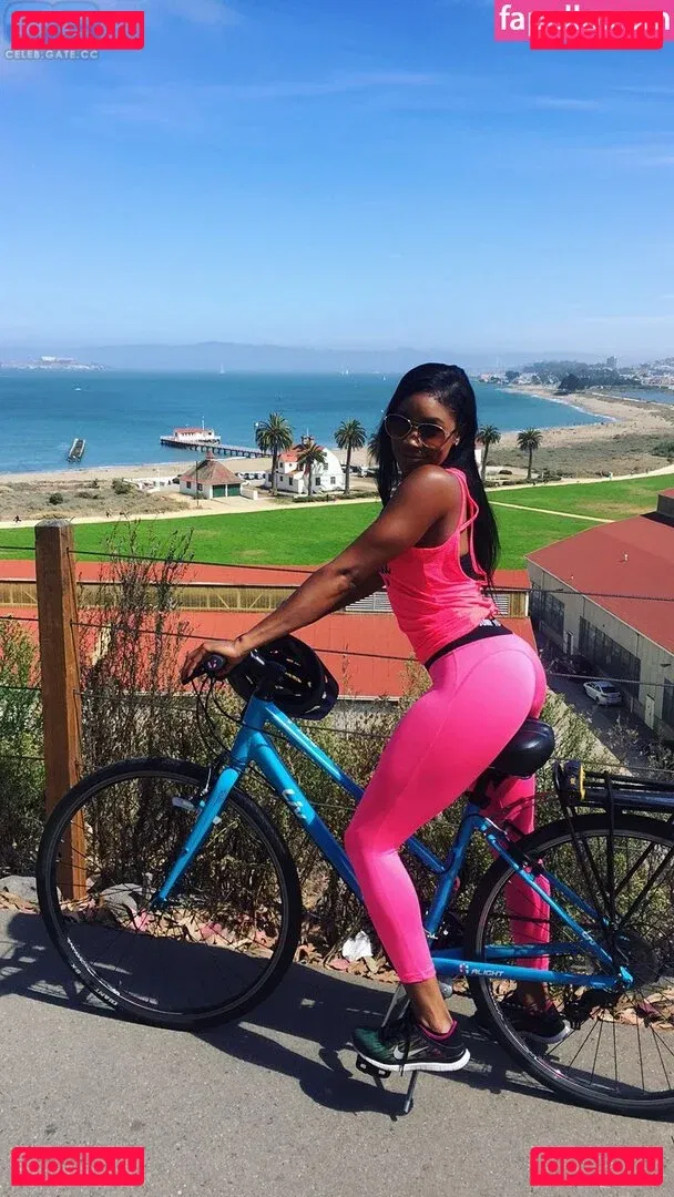 Ariane Andrew Onlyfans Photo Gallery 