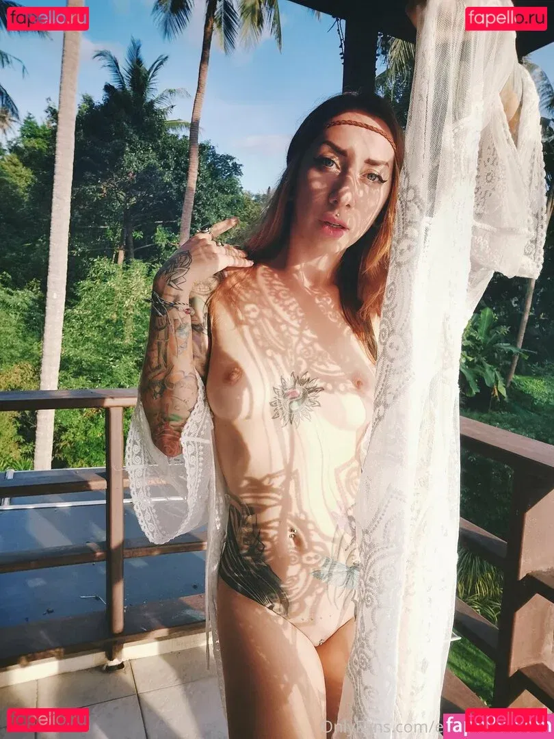 Enchantress_sg Onlyfans Photo Gallery 