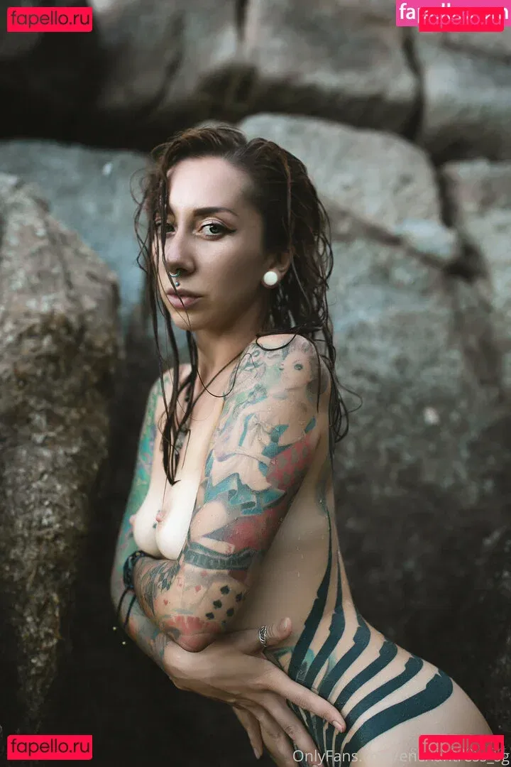 Enchantress_sg Onlyfans Photo Gallery 