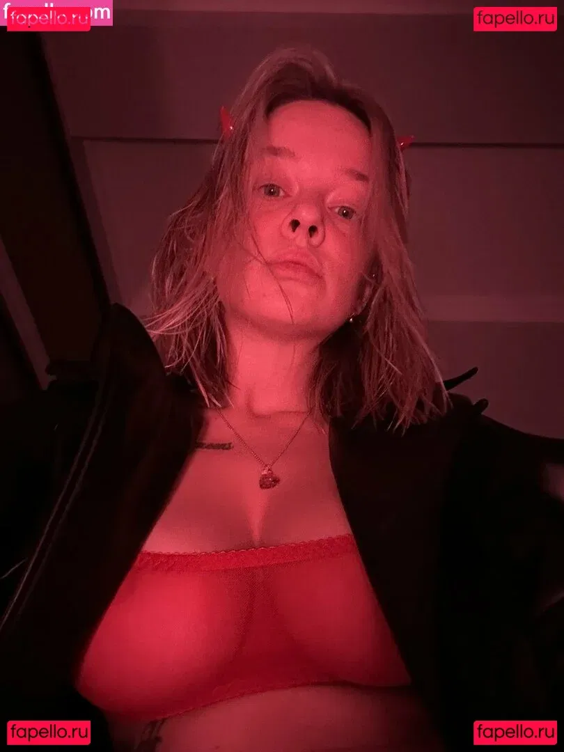 Sofuckingood13 Onlyfans Photo Gallery 