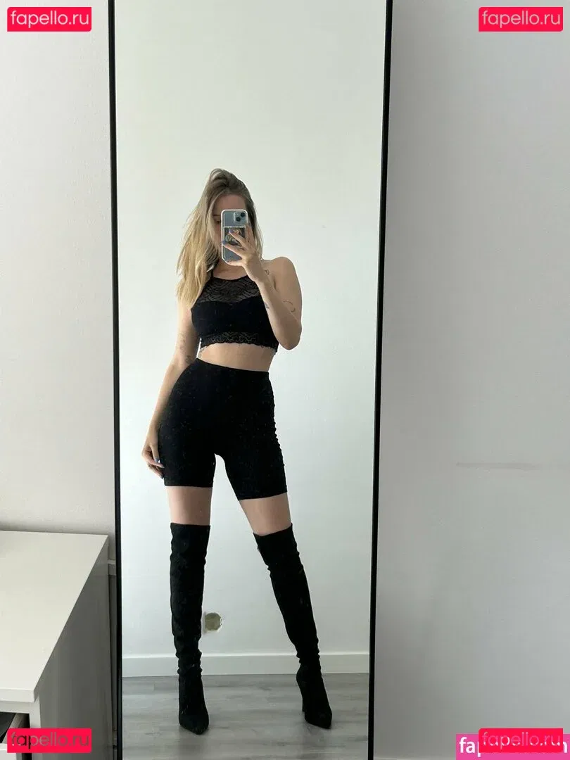 Sofuckingood13 Onlyfans Photo Gallery 