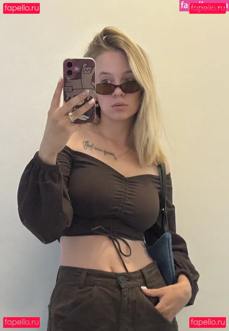 Sofuckingood13 Onlyfans Photo Gallery 