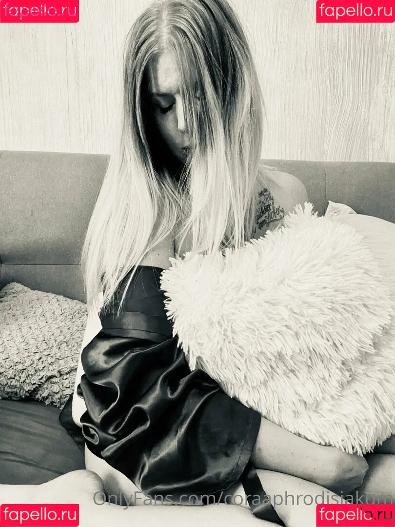 coraaphrodisiakum Onlyfans Photo Gallery 