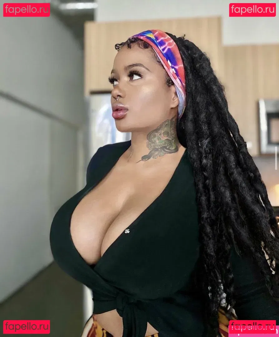 Raychiel Onlyfans Photo Gallery 