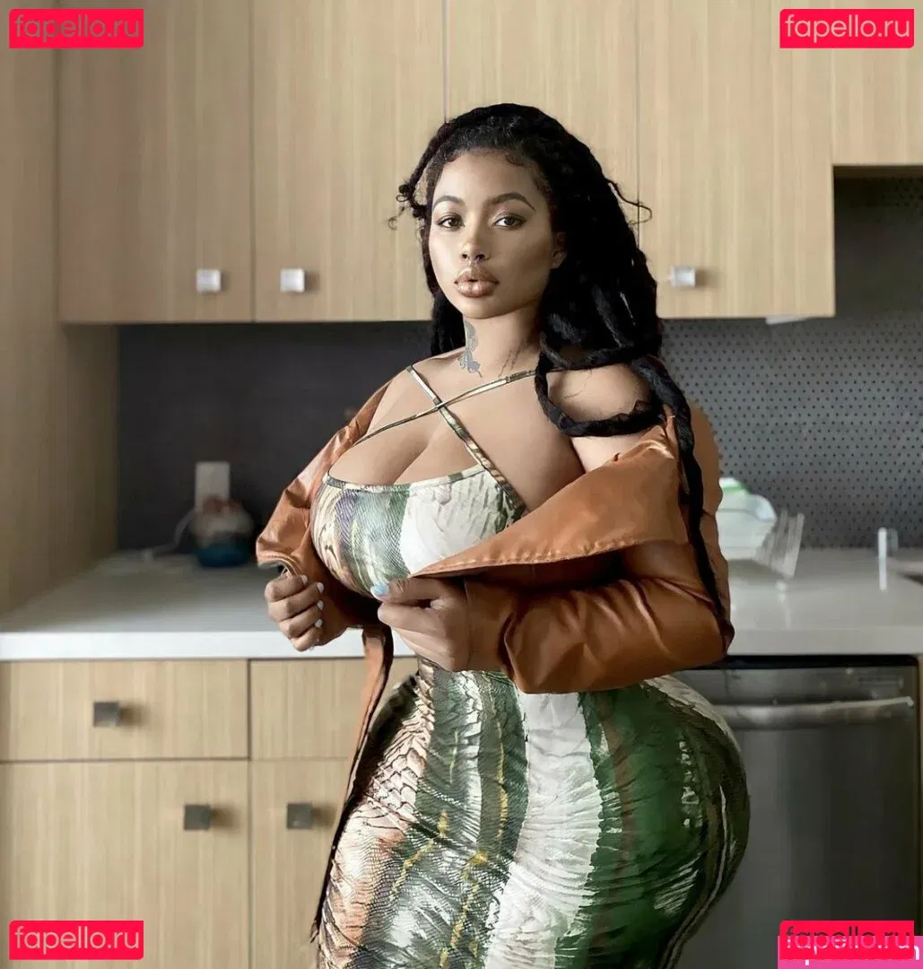 Raychiel Onlyfans Photo Gallery 