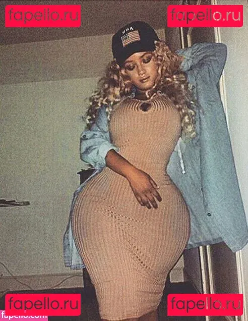 Raychiel Onlyfans Photo Gallery 