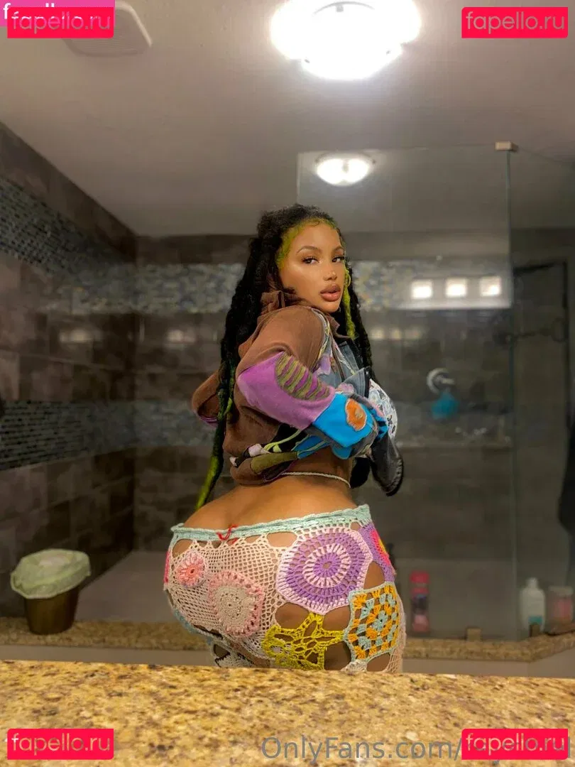 Raychiel Onlyfans Photo Gallery 