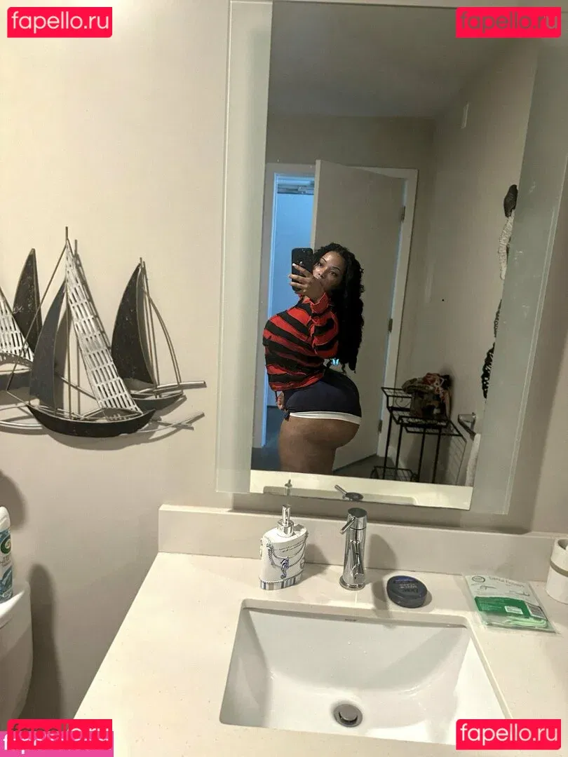 Raychiel Onlyfans Photo Gallery 