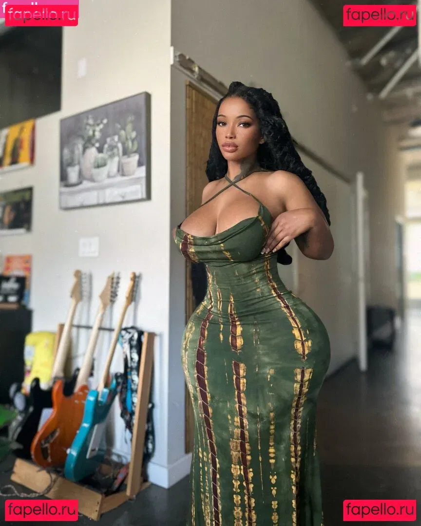 Raychiel Onlyfans Photo Gallery 