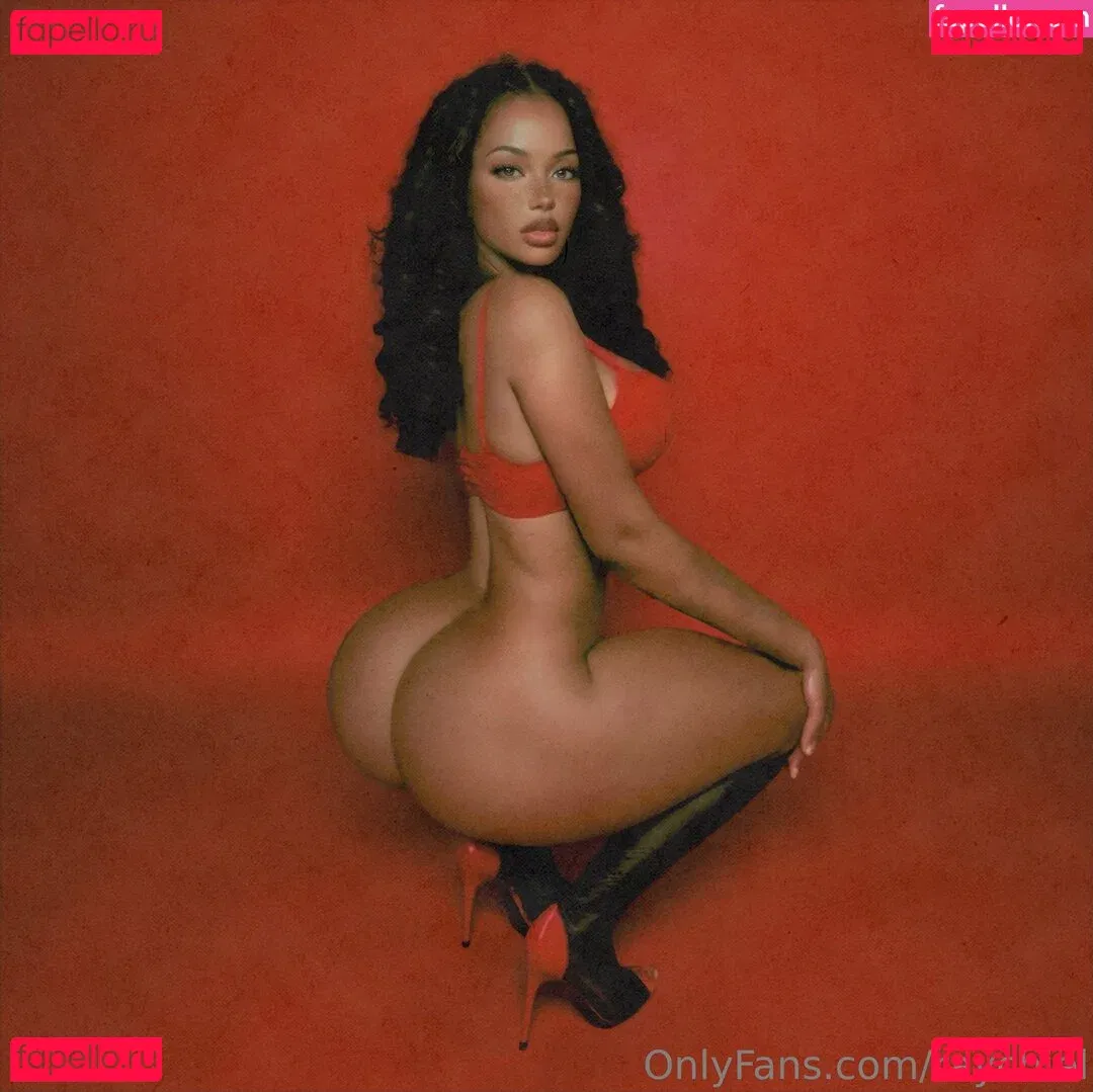 Raychiel Onlyfans Photo Gallery 