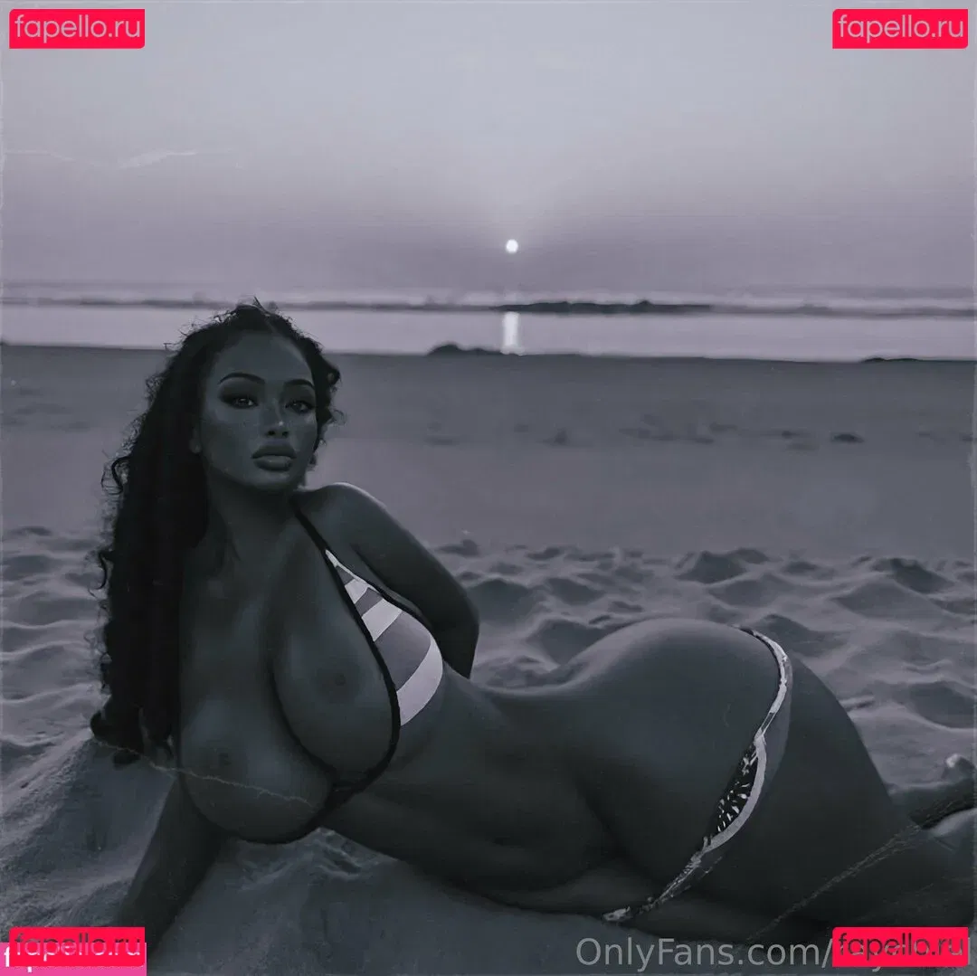 Raychiel Onlyfans Photo Gallery 