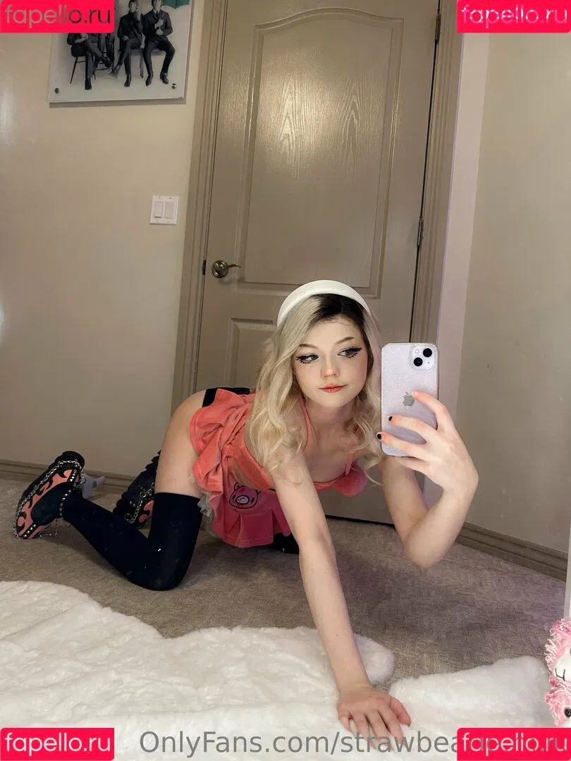 strawbearie.milk Onlyfans Photo Gallery 