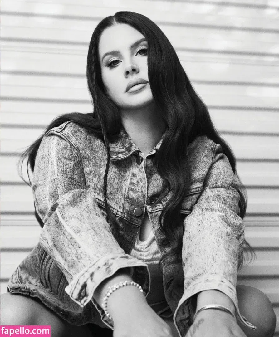 Loni Rae Onlyfans Photo Gallery 