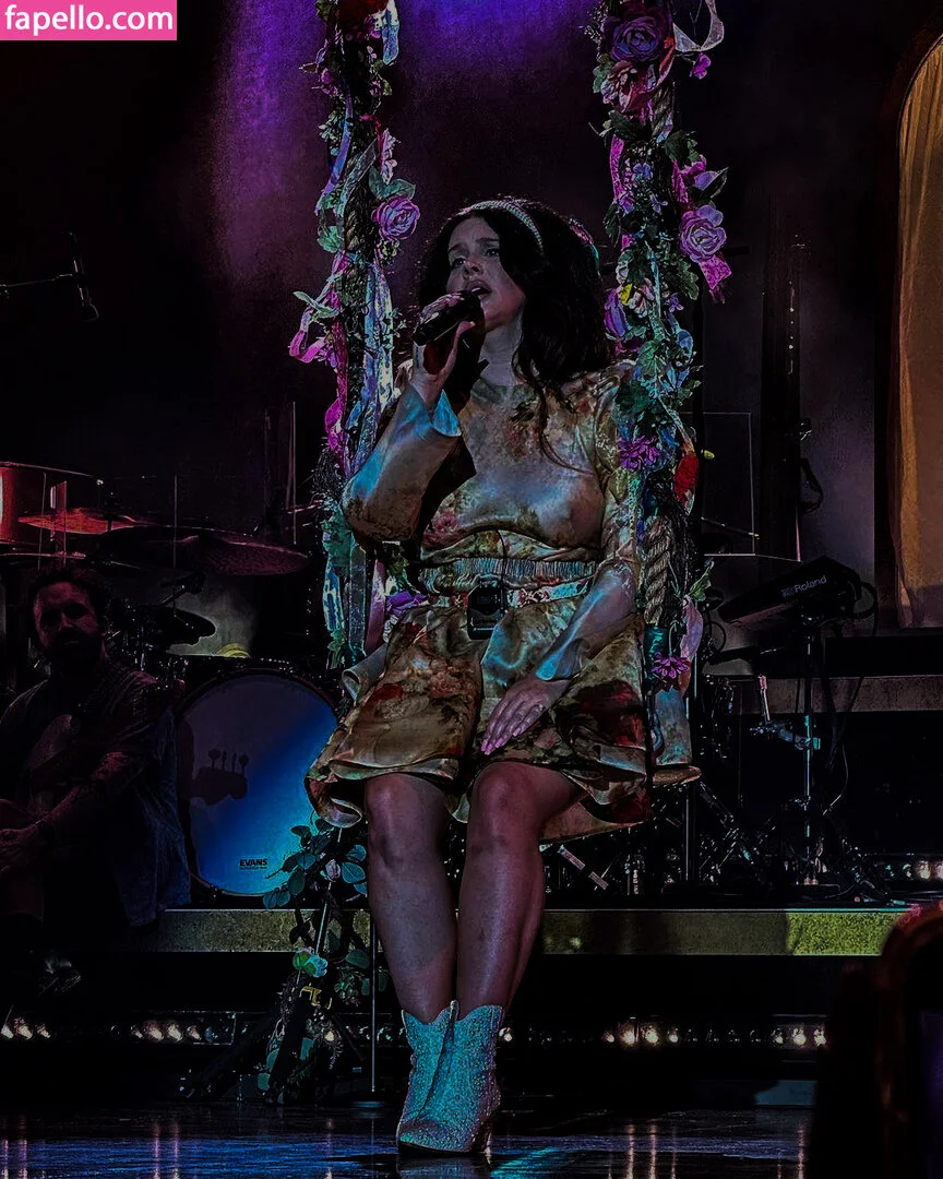 Loni Rae Onlyfans Photo Gallery 