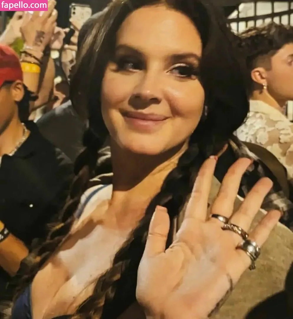 Loni Rae Onlyfans Photo Gallery 