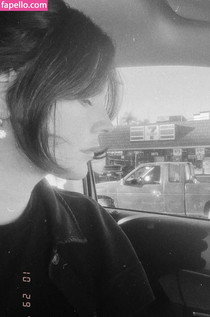 Loni Rae Onlyfans Photo Gallery 