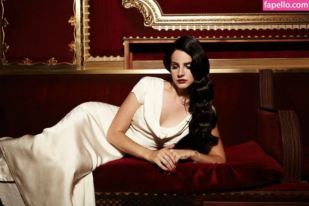 Loni Rae Onlyfans Photo Gallery 