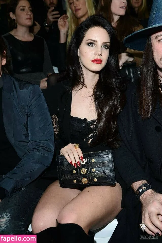 Loni Rae Onlyfans Photo Gallery 