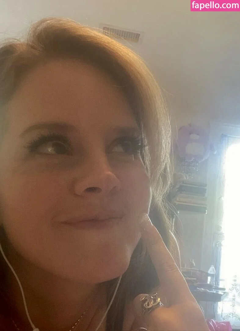 Loni Rae Onlyfans Photo Gallery 