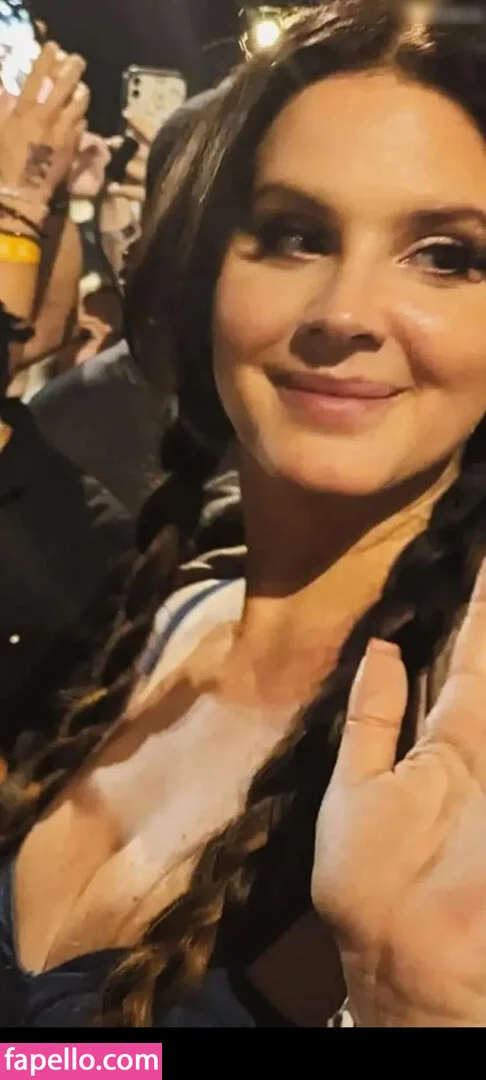 Loni Rae Onlyfans Photo Gallery 