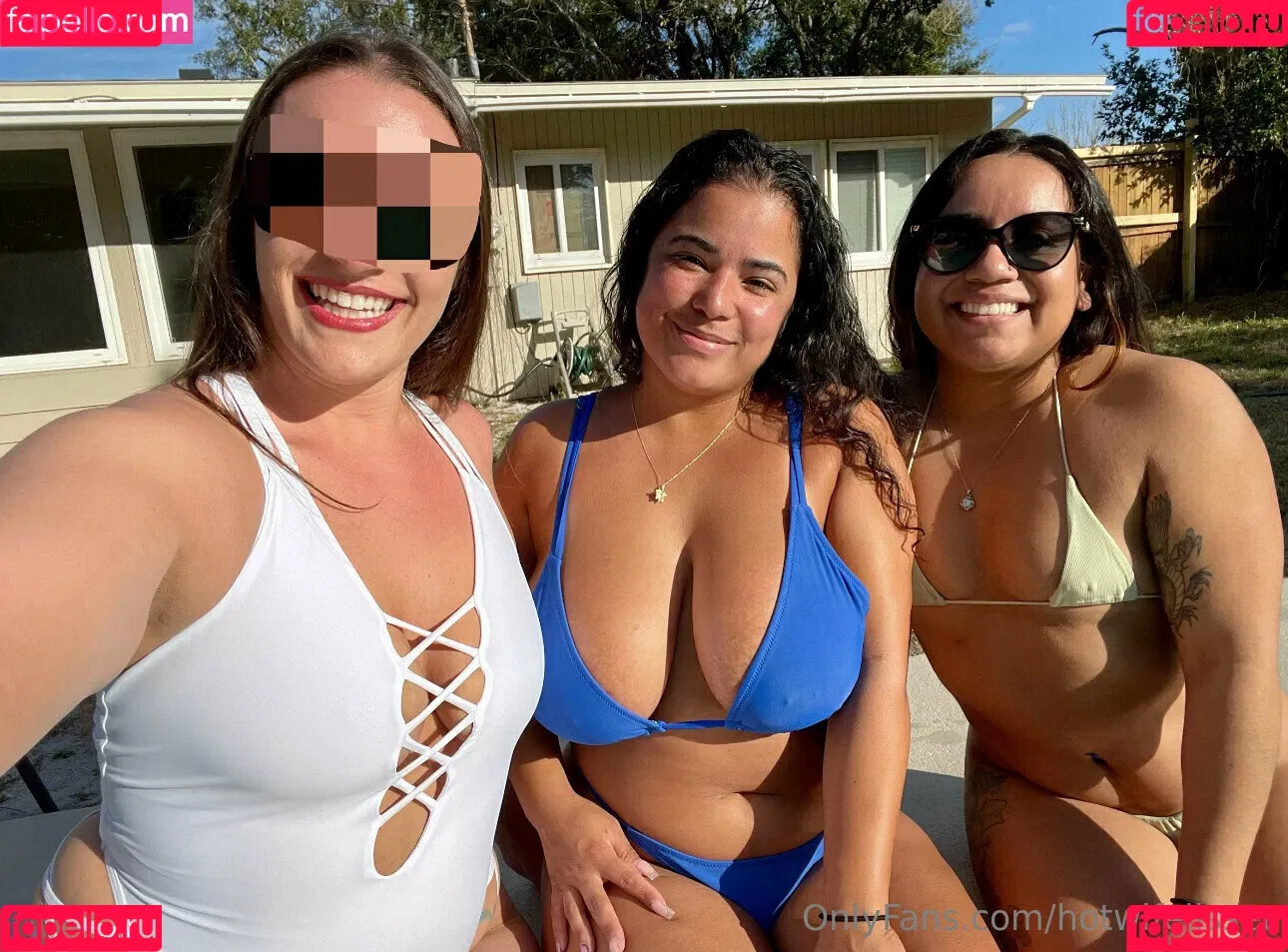 hotwifelisset Onlyfans Photo Gallery 