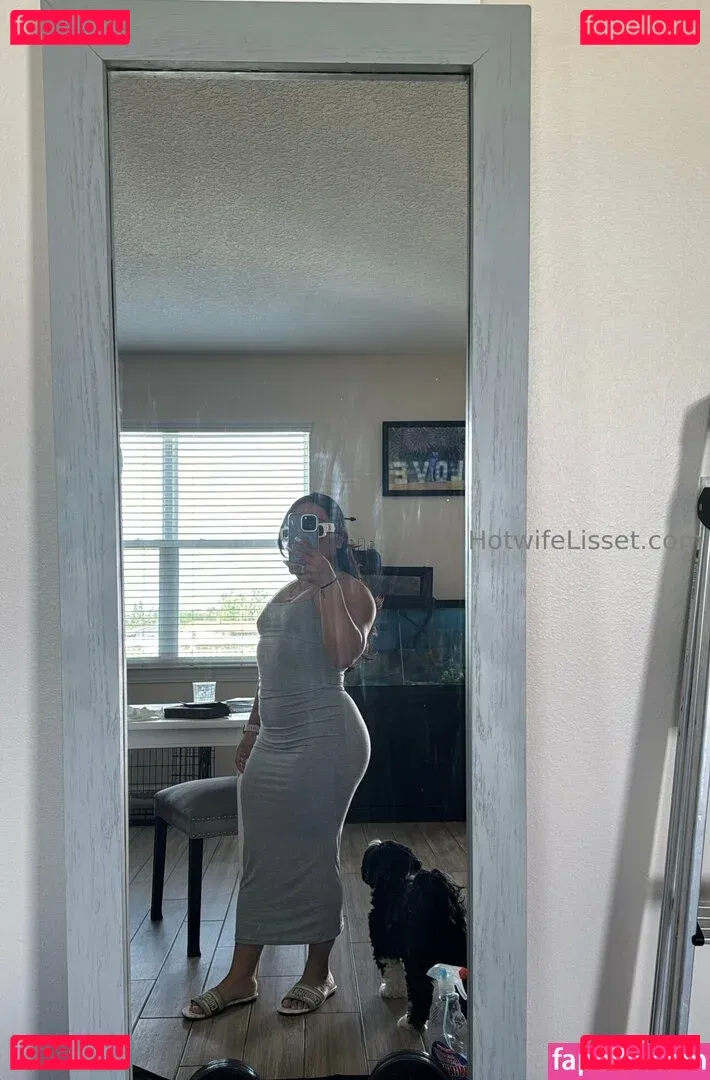 hotwifelisset Onlyfans Photo Gallery 