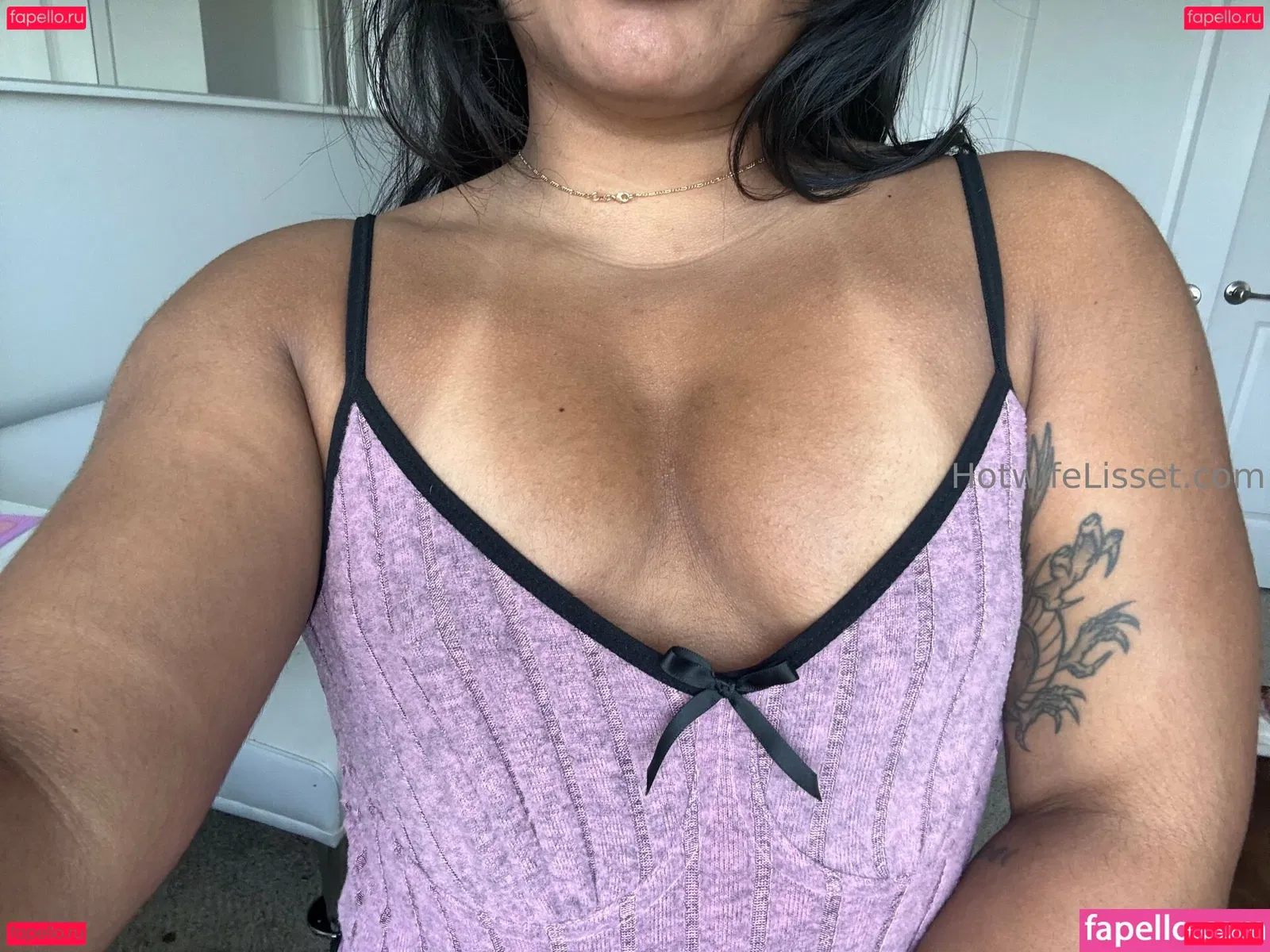 hotwifelisset Onlyfans Photo Gallery 
