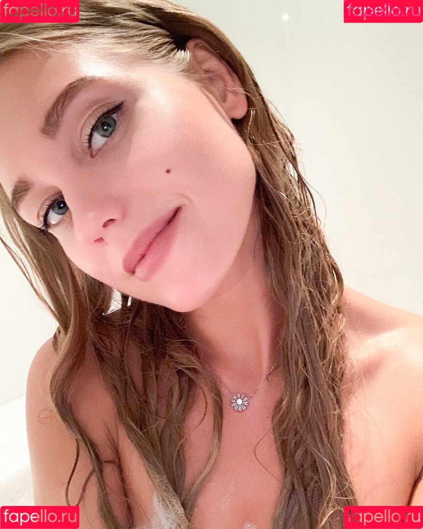 Kristina Asmus Onlyfans Photo Gallery 